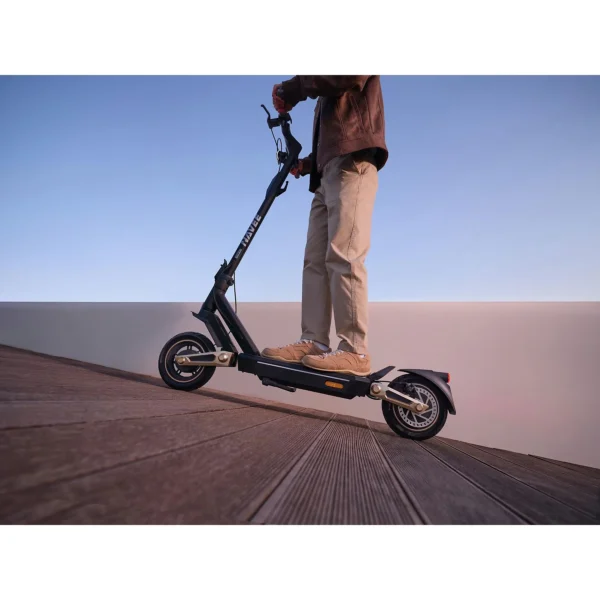NAVEE ST3 E-Scooter (10 Zoll, Black) – Image 7