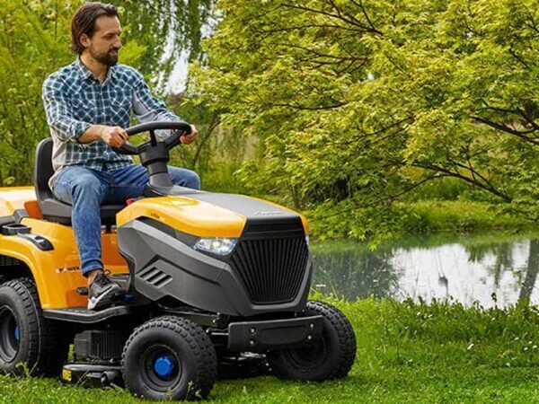 STIGA e-Ride S300 Akku-Rasentraktor – Image 4
